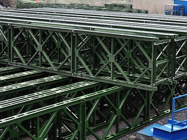 贝雷片材质、组成、重量及贝雷钢便桥的特点